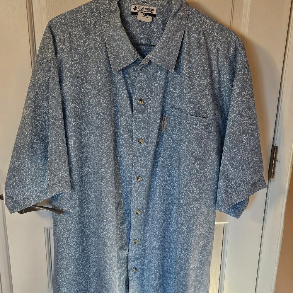 Men's shirt